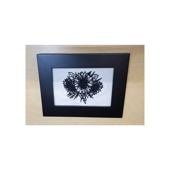 Custom Embroidered 9" x 7" White Black Frame Black Eyee Susan Home Decor Art - Picture 2 of 8